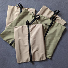 Load image into Gallery viewer, Чохол для одягу